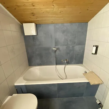 Haus In Der Sonne فيبربرن