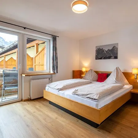 Haus In Der Sonne Pensjonat Fieberbrunn