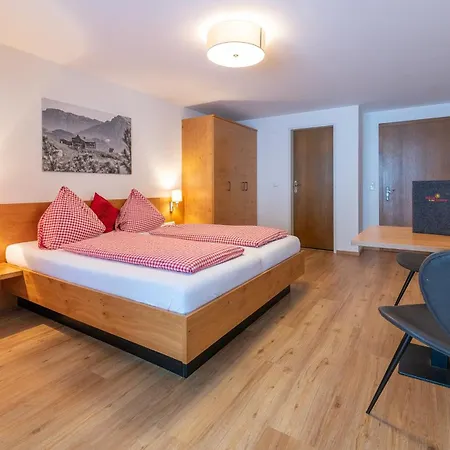 Haus In Der Sonne 3*