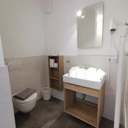 Haus In Der Sonne بيت ضيافة فيبربرن